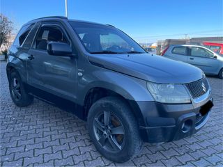 Suzuki Grand Vitara 2008-thumb-3