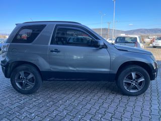 Suzuki Grand Vitara 2008-thumb-4