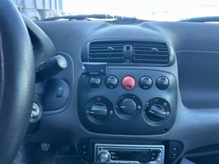 FIAT SEICENTO ‘01-‘06/ ΚΟΝΣΟΛΑ ΜΕ ΧΕΙΡΙΣΤΗΡΙΑ ΚΛΙΜΑΤΙΣΜΟΥ ΜΕ ΔΙΑΚΟΠΤΕΣ ΚΟΜΠΛΕ