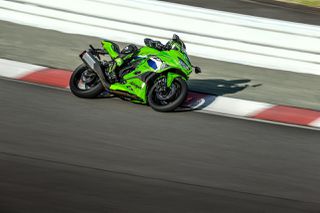 Kawasaki Ninja ZX-4RR 2026-thumb-29