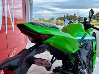 Kawasaki Ninja ZX-4RR 2026-thumb-13