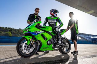 Kawasaki Ninja ZX - 10 R 2026-thumb-20