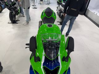Kawasaki Ninja ZX - 10 R 2026-thumb-22