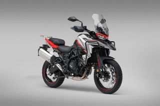 Benelli TRK 702 2026 TRK 702X