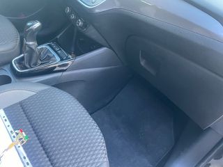 Opel Crossland (X) 2018 e-thumb-29