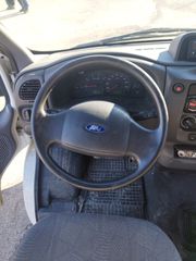 Ford 2006 Transit-thumb-5