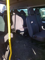 Ford 2006 Transit-thumb-8