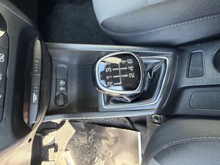 Hyundai i 20 2017 1.1 CRDi Black Line * ΠΡΟΣΦΟΡΑ *-thumb-11