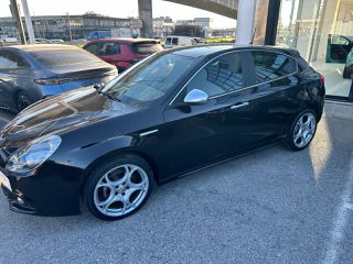Alfa Romeo Giulietta 2014 1,6D DISTINCTIVE 105 HP
