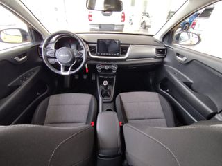 Kia Stonic 2024 GL OPTIMUM-thumb-8