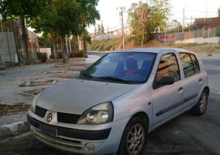 Renault Clio 2002