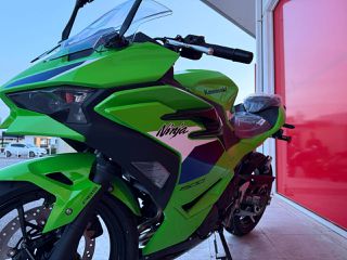Kawasaki Ninja 500 SE 2026-thumb-6