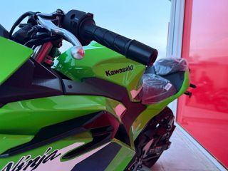Kawasaki Ninja 500 SE 2026-thumb-14