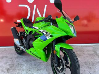 Kawasaki Ninja 125 2026-thumb-2