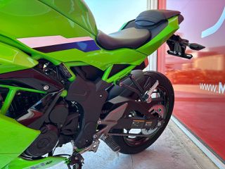 Kawasaki Ninja 125 2026-thumb-7