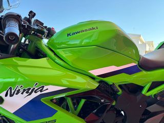 Kawasaki Ninja 125 2026-thumb-8