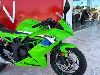 Kawasaki Ninja 125 2026-thumb-3