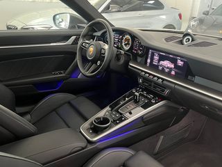 Porsche 911 2021 Turbo S 992 Porsche approved-thumb-30
