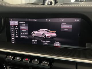 Porsche 911 2021 Turbo S 992 Porsche approved-thumb-34