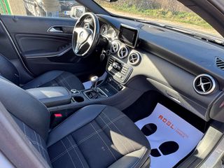 Mercedes-Benz A 180 2015 AMG LINE-thumb-13