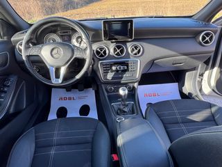 Mercedes-Benz A 180 2015 AMG LINE-thumb-24