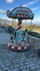 Blue Ribbon Carousel for 3 players colorful Πολύχρωμο καρουζέλ για 3 παιδιά σε άριστη κατάσταση Vintage
