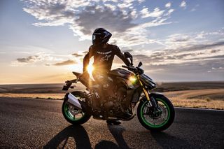 Kawasaki Z 1100 2026 SE-thumb-7