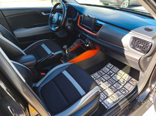 Kia Stonic 2018 1.0 T-GDI LAUNCH EDITION-thumb-37