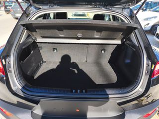 Kia Stonic 2018 1.0 T-GDI LAUNCH EDITION-thumb-43