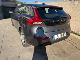 Volvo V40 2014 D2-thumb-5