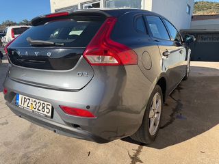 Volvo V40 2014 D2-thumb-7