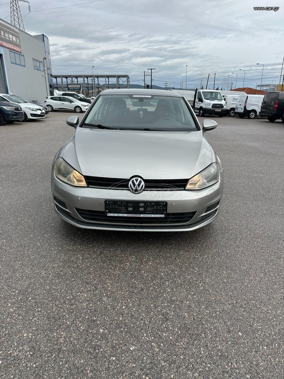 Volkswagen Golf 2012 TSI