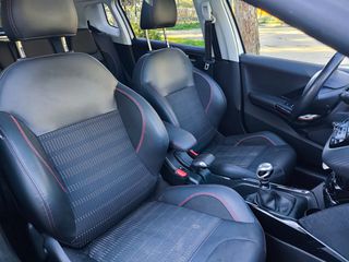 Peugeot 2008 2018 GT LINE - 130BHP-6T- NAVI- PANORAMA - CAMERA - ΔΕΡΜΑ-thumb-21