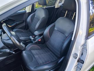 Peugeot 2008 2018 GT LINE - 130BHP-6T- NAVI- PANORAMA - CAMERA - ΔΕΡΜΑ-thumb-22