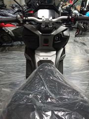Voge SR2 200 2026 ADV-thumb-2
