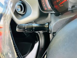 Citroen C1 2018 1.2 VTi Shine ΟΘΟΝΗ!ΚΑΜΕΡΑ!ΖΑΝΤΑ!BOOK SERVICE!-thumb-17