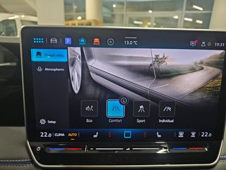 Volkswagen Tiguan 2026 R-LINE More 1.5eTSi 150PS DSG7 Mild Hybrid-thumb-27