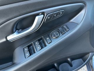 Hyundai i 30 2017 1.6CRDI 110HP PREMIUM PANORAMA ΔΕΡΜΑ NAVI ΚΑΜΕΡΑ-thumb-18