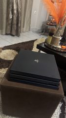 playstation 4 pro-thumb-1