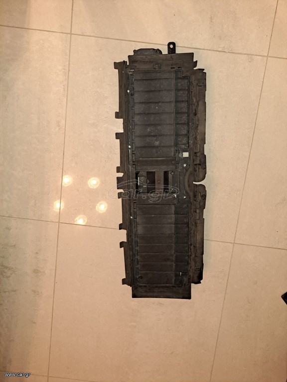 ΓΡΙΛΙΕΡΑ INTERCOOLER E-CLASS W213