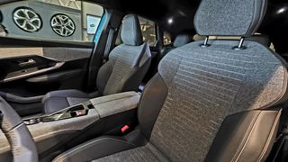 Peugeot 3008 2025 E-P64 210HP (155KW) ALLURE *ΕΓΓΥΗΣΗ *-thumb-10