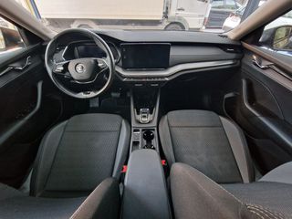Skoda Octavia 2022 CNG (547)-thumb-5