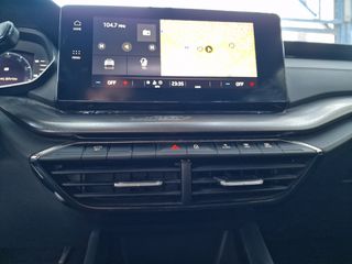 Skoda Octavia 2022 CNG (547)-thumb-20