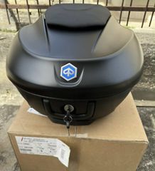 BEVERLY 300-310-400 ΜΠΑΓΚΑΖΙΕΡΑ-TOP CASE ΓΝΗΣΙΑ PIAGGIO DEEP BLACK ΜΑΖΙ ΜΕ ΒΑΣΗ-ΠΛΑΤΑΚΙ-ΑΝΤΙΒΑΡΑ