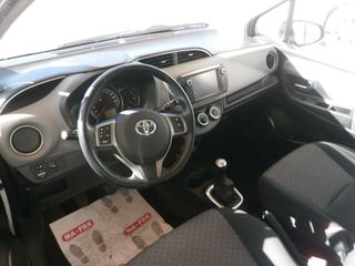 Toyota Yaris 2015 1.0 VVTI ΜΕ ΟΘΟΝΗ / ΖΑΝΤΕΣ ΑΛΟΥΜΙΝΙΟΥ-thumb-11