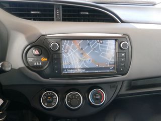 Toyota Yaris 2015 1.0 VVTI ΜΕ ΟΘΟΝΗ / ΖΑΝΤΕΣ ΑΛΟΥΜΙΝΙΟΥ-thumb-18