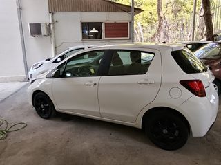 Toyota Yaris 2015 1.0 VVTI ΜΕ ΟΘΟΝΗ / ΖΑΝΤΕΣ ΑΛΟΥΜΙΝΙΟΥ-thumb-4