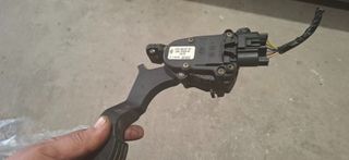 ΠΕΝΤΑΛ ΓΚΑΖΙΟΥ MAZDA 2   2003-2007  , FORD FIESTA V  2002-2008