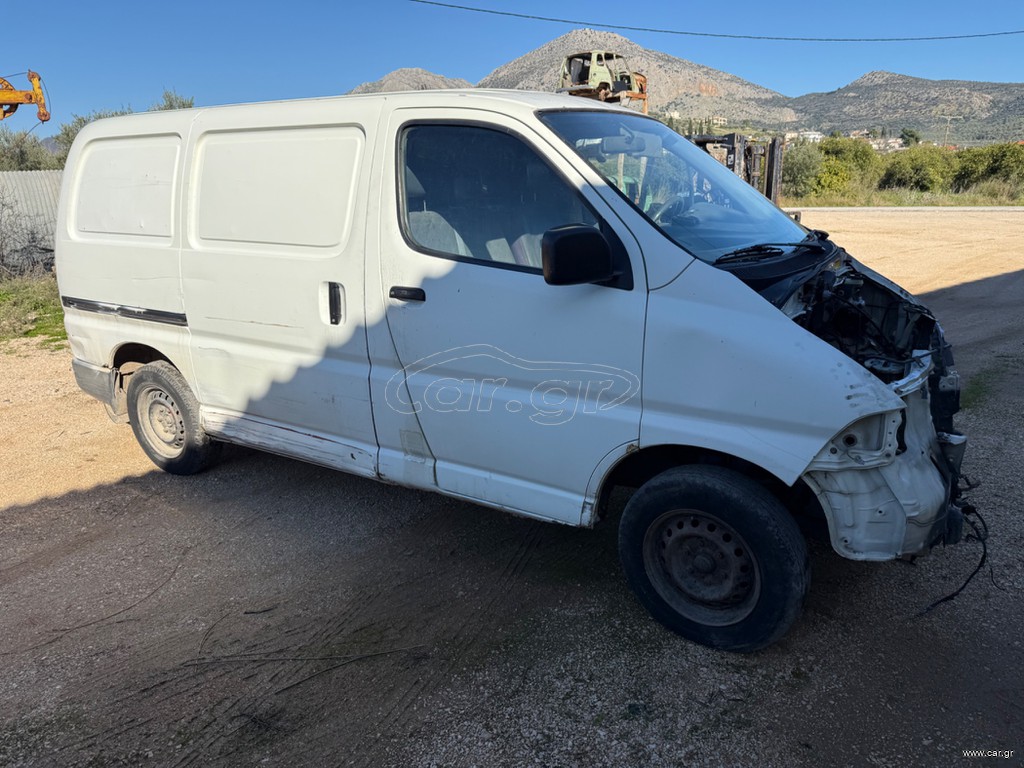 Toyota Hiace 2001 2LT