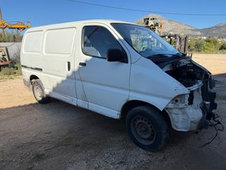 Toyota Hiace 2001 2LT-thumb-1